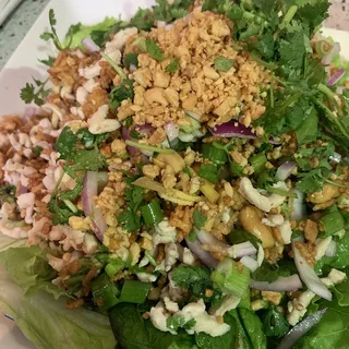 Larb Khao Tod Salad