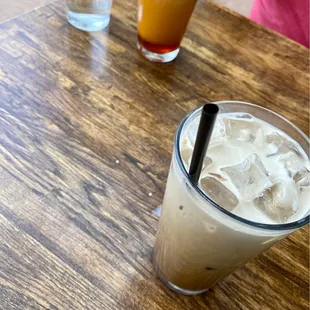 Thai tea &amp; coffee.
