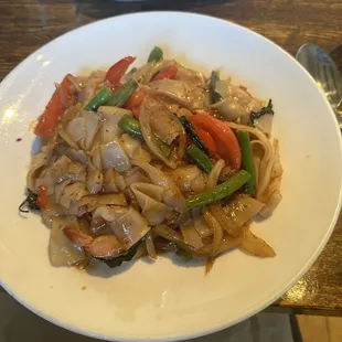 Drunken noodles with shrimp