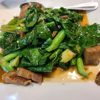 Crispy Pork with Chinese Broccoli