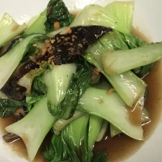 Baby Bok Choy With Shitake