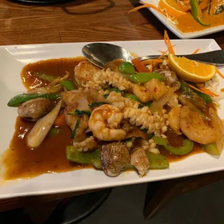 Phuket Seafood Special