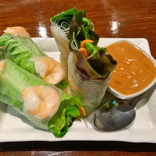 2. Two Fresh Salad Rolls