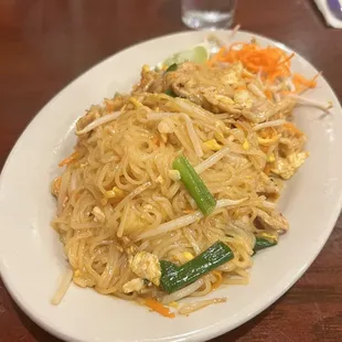 N1. Pad Thai