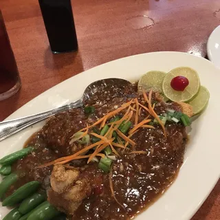 E18. Fried Fish and Chili Sauce