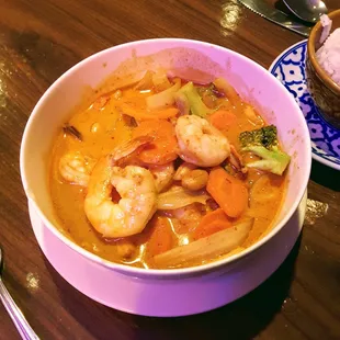 Masaman Curry Shrimps Rich red curry and peanut sauce with coconut milk onion, pepper, and potatoes. $17.95