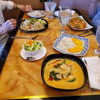 3. Stir Fried Mix Vegetables Lunch