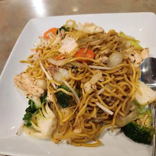 Chicken chow mein