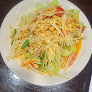 Papaya salad  - Min