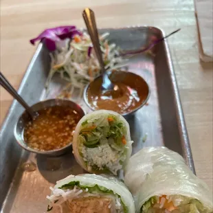 Salad rolls with tofu