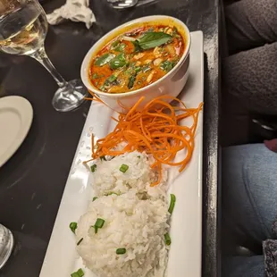 The chicken red curry