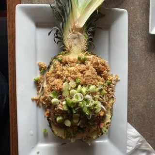 R3. Pineapple Fried Rice
