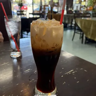 Thai iced tea before stirring