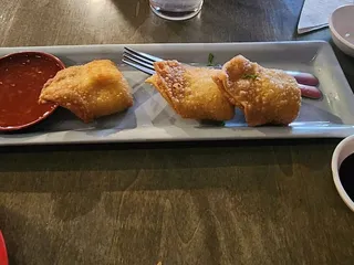 Kanpai Sushi & Asian Bistro