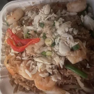 Basil Fried Rice with shrimp and crab