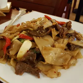 Drunken Noodle
