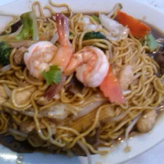 Combination Chow Mein