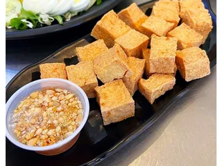524 Thai Eatery