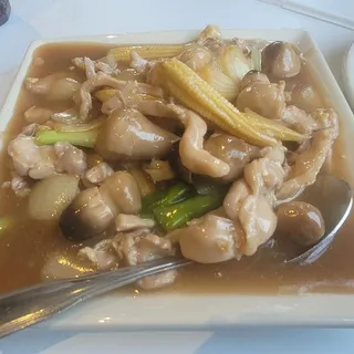 Chicken with Baby Corn