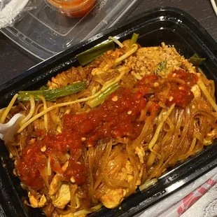 Chicken pad Thai