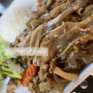 Pad see ew