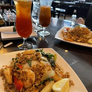 Fried Rice with Basil Leaves
