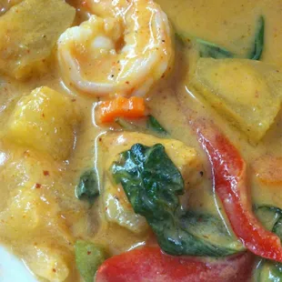 Pineapple Shrimp Curry