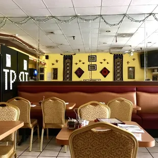 the interior of a restaurant