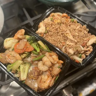 D21. Pad See Ew with Shrimp, D56. Pineapple Fried Rice with Chicken. Both DELICIOUS!