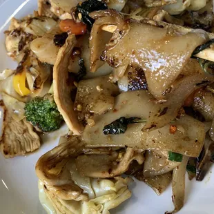 Pad Kee Mao (Drunken Noodle).