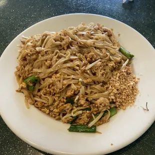Chicken Pad Thai Noodles Lunch