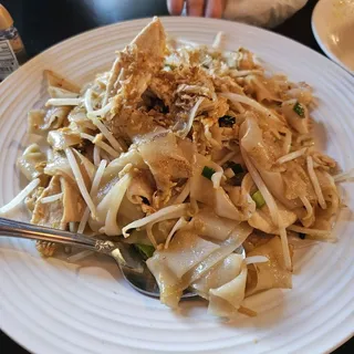 Khua Gai Noodle