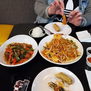 Spicy Basil Crispy Pork