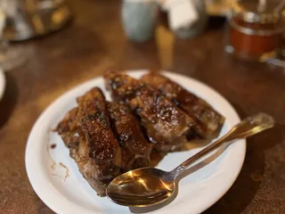 Mongkut Thai Restaurant