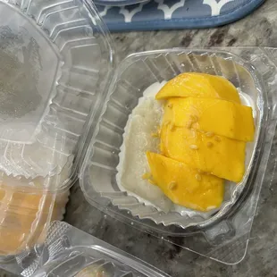 Mango sticky rice