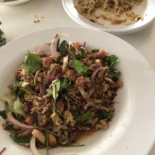 Nam Khao Tod Salad