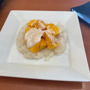 Mango sticky rice