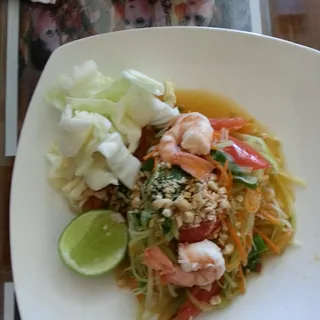 Som Tum (Papaya Salad)