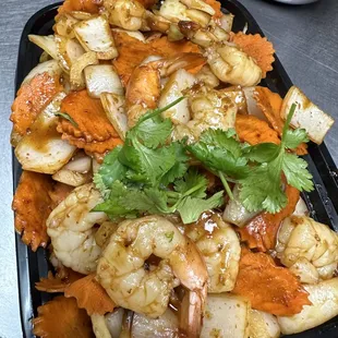 Garlic curry shrimps