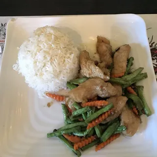 Fillet Fish with Garlic Sauce Special