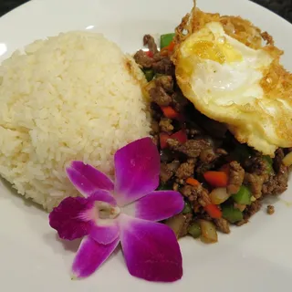 Pad Krapow Gai (Chicken)