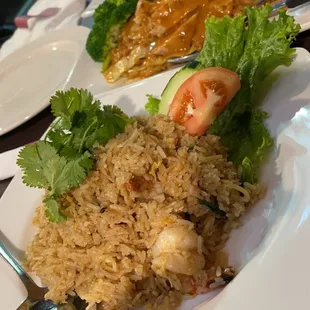 SP17. Pad Thai Lemongrass Chicken 39. Pad See Ew Noodles Basil Fried Rice