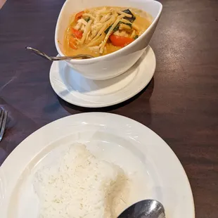 Red curry with chicken