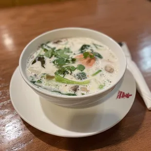 Tom Kha w/veggies (very blah )