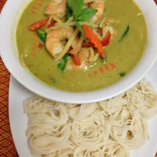 Yellow Curry Noodles