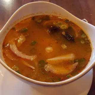 Chicken Tom Yum Soup