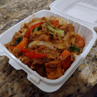 Tofu pad kee mao