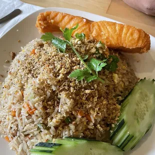 SPECIAL - garlic, salmon fried rice