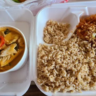 Red curry lunch combo.