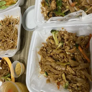 Pad Kee Mao